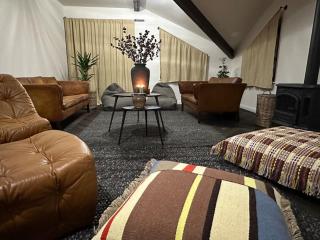 Charming One Bedroom Apartment near a Forest - 5