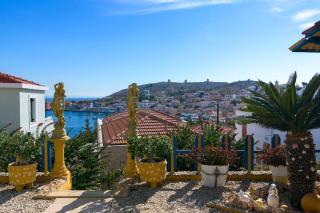Yellow Oasis traditional home with sea view - Calchi (Halki) - 5