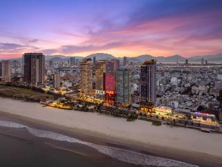 Radisson RED Danang - Danang - 0