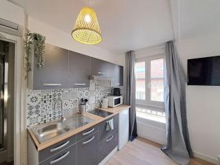 Bologne, studio climatisé pour un confort optimal - Reims - 1