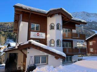 Helvetia Apartments - Saas-Fee - 0