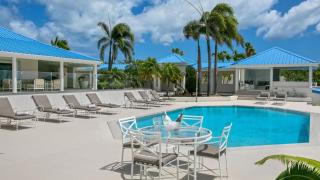 Luxurious 5BR Villa With Panoramic View - 4