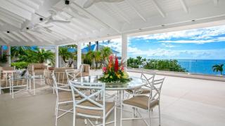 Luxurious 5BR Villa With Panoramic View - Les Terres Basses - 1