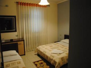 Grand Hotel - Elbasan - 6