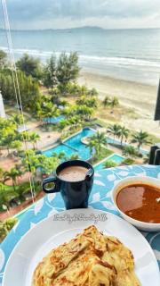 Sea View & Pool View & WiFi & Netflix at Iman Kazoku TimurBay Ville Studio 2BDR - Kuantan - 8
