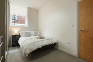 Vibrant 1 Bed Apartment, FREE Parking, North Church St, Sheffield City Centre - Hosted by Stay Host Save - - 8