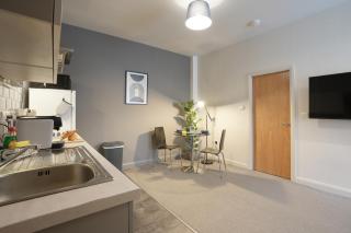 Vibrant 1 Bed Apartment, FREE Parking, North Church St, Sheffield City Centre - Hosted by Stay Host Save - - 5