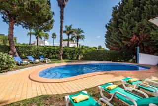 Located in an exclusive residential area of Vilamoura - Quarteira - 3