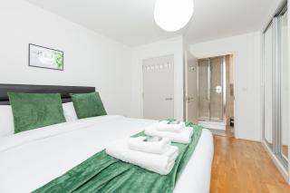 Charming 3BR Duplex in Wembley, 5 Minutes to Tube - Brent - 4