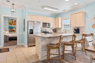 Top Floor 3 Bedroom Condo- Incredible Views of The Golf Course! Magnolia Pointe 301 - Myrtle Beach - 2