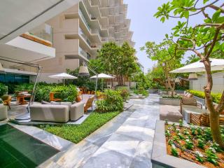 Superluxury Apartment in FIVE Palm, Pool & Beach Access - 2