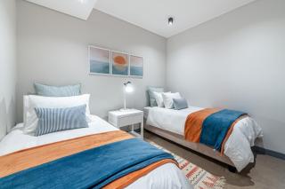 Designer Beachfront 2 bed with swimming pool in Blouberg, Cape Town- 02 Azul - Città del Capo - 1