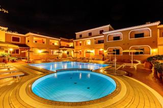 ISA - Residence with swimming-pool in Sos Alinos - Cala Liberotto - 2