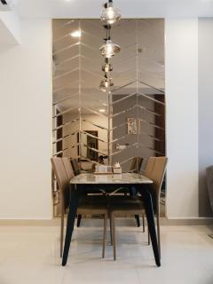 High-floor 2BR apartment in district 1, Hochiminh - Ho Chi Minh - 2