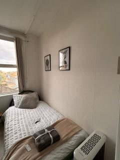 Cozy single room near station - Londra - 2