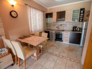 Apartments Keko - Banjol - 4
