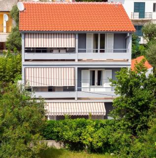 Apartments Keko - Banjol - 0