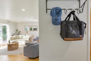 Goleta Getaway by AvantStay Private Backyard 1.5mi to the Beach - 2