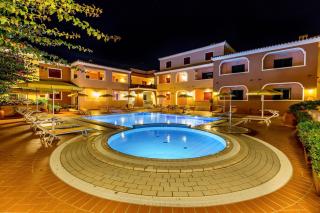 Residence with swimming-pool in Sos Alinos - Orosei - 4