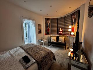 Modern One Bedroom Flat in Twickenham for Business Travelers - Hanworth - 9