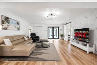 Modern 4BR-2BA Family POOL House 5 mins Lauderdale-by-the-Sea & Pompano Beaches - Fort Lauderdale - 3