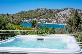 NEW! Villa Paloma Blanca 4-bedroom villa with sea views - Seget Vranjica - 8