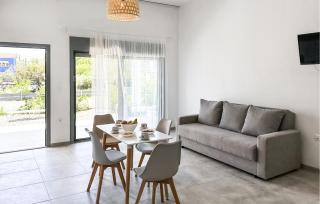 Lovely Home In Vasilika Evia - Vasilika - 7