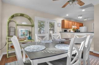 Atlantic Delight by Oak Island Accommodations - 6