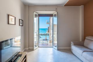 Window on the Sea - Salerno - 0