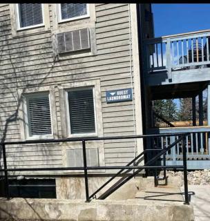 Ski in Ski Out 2 Bedroom, 2 level chalet with Hot Tub - 1