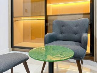 Stylish 1BR Smith Apt with Pool & Gym by 2ndHome - - 9