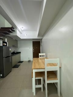 1bedroom LOFT with Garden Terrace pool access - Manila - 3