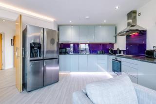 High-spec Penthouse Central Free Parking Space - Sheffield - 2