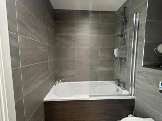 Gem-living Modern Comfort In Kelham Island - Sheffield - 5