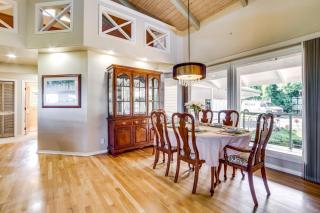 Honomu Home with Screened Lanai and Ocean Views! - Pepeekeo - 5