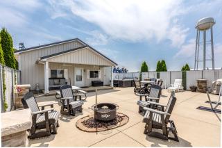 Lake Shelbyville Country Cottage - 8