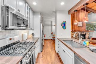 Tahoe Condo Near Skylandia Beach - Tahoe City - 1