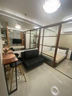 Lush Suite Makati - Manila - 6