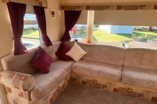 The Cosy Hedgerow - 3