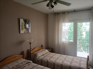 appartement près de la plage et tout climatisé apartamento cerca de la playa todo aire acondicionado - La Pineda - 2