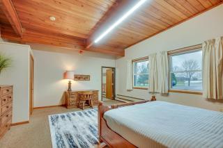 Grand Rural Wisconsin Retreat Full Indoor Gym - 2