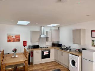 The Royal Oak Cottages - Hunmanby - 0
