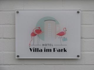 Hotel Villa im Park - Düsseldorf - 9