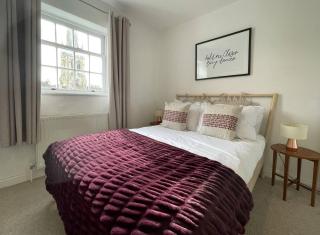 Fabulous Central Apartment! Spacious, Parking - Cheltenham - 6