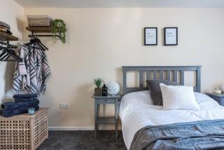 Dudley-hospital-3bed-parking-long Stay-contractor - Woodside - 6