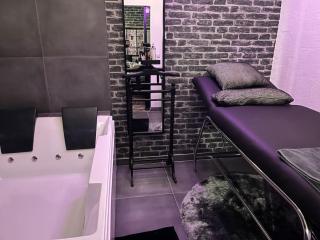 50 Nuances de Bonheur à 2, Balnéo, Table massages - Rouen - 0