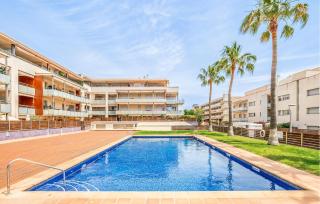 3 Bedroom Lovely Apartment In La Ràpita - Sant Carles de la Ràpita - 2