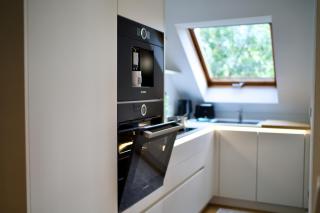 EDLER WOHNRAUM Noble Stadtoase mit Boxspringbett, Kaffeevollautomat & Parkplatz - 8