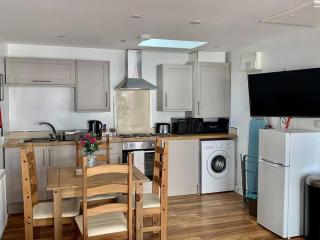 The Royal Oak Cottages - Hunmanby - 1