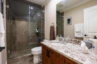 Shaughnessy Cozy Bedrooms Guest House - Vancouver - 4